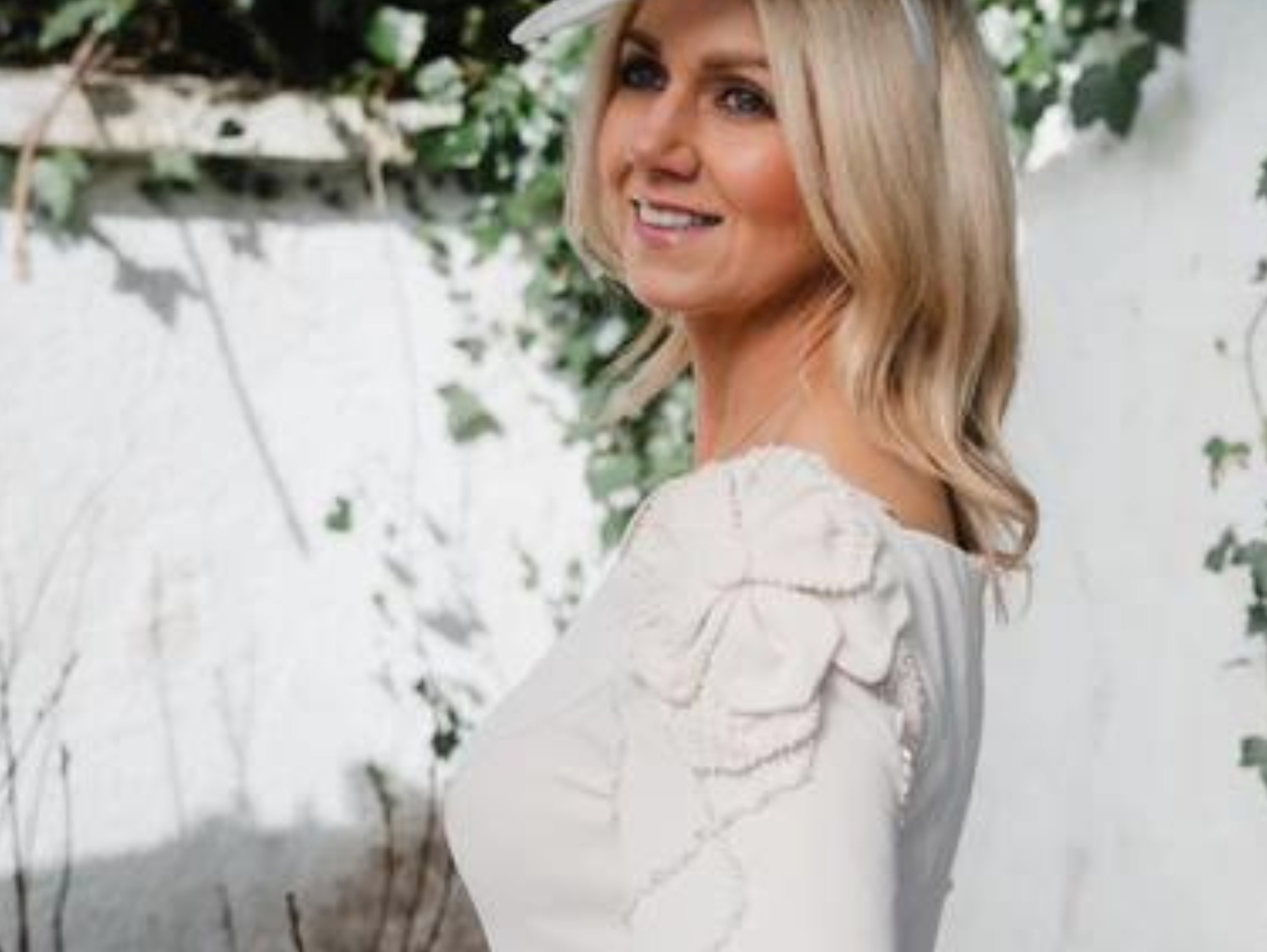 10 Elegant Mother of the Bride Dresses You'll Love!