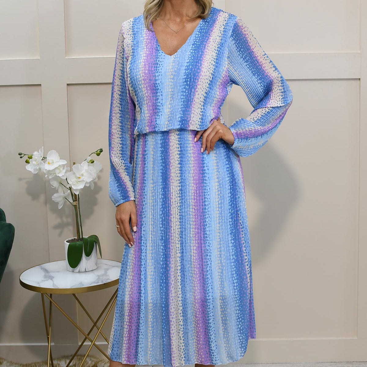 Pleat Layla Dress Pastel Blue P-00333 5302 main image 1
