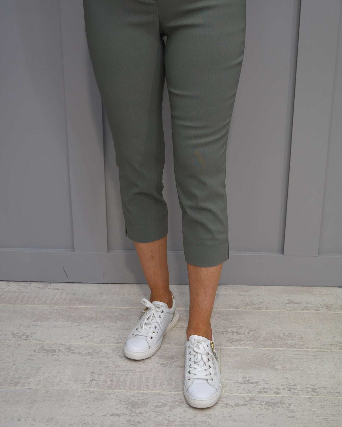 Robell Rose 07 Cropped Trousers Army Green - 51636 5499 881
