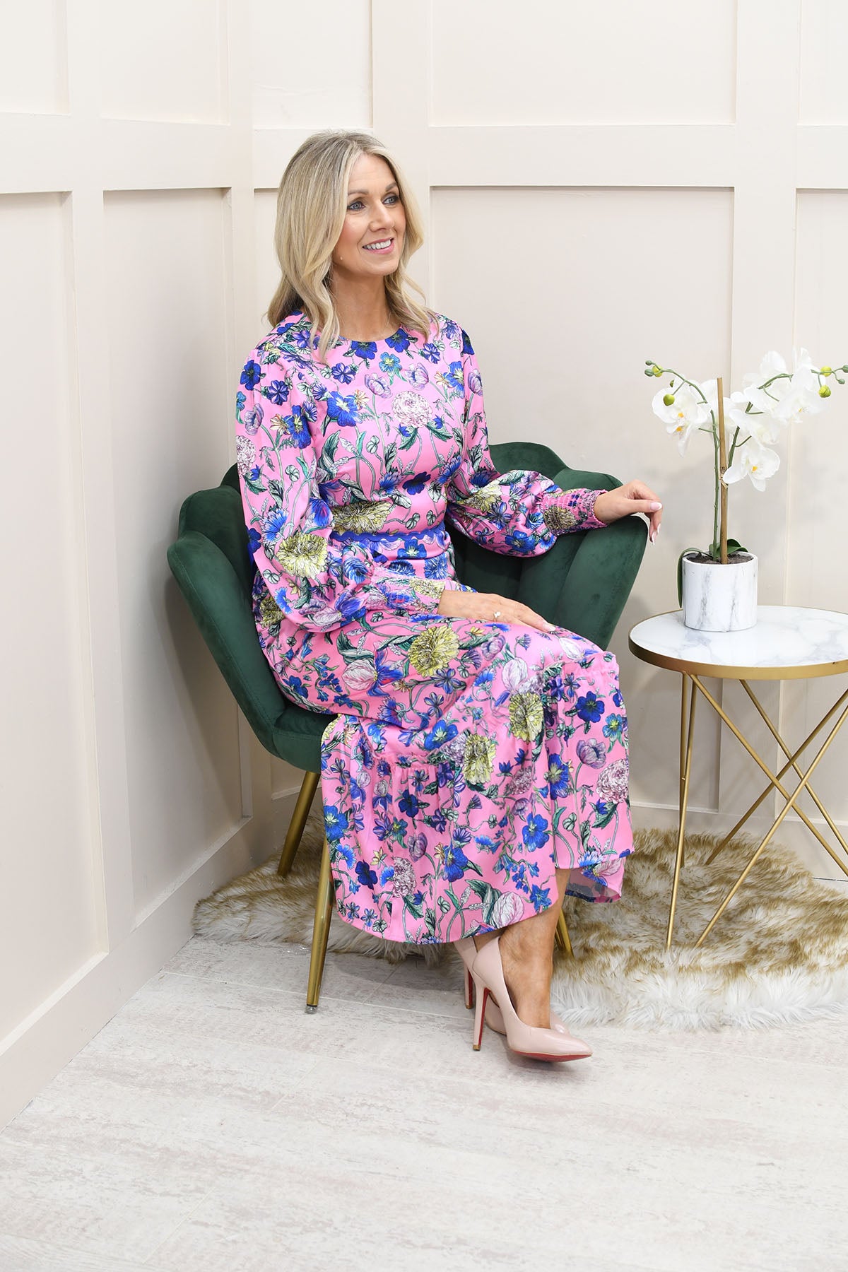 Hope & Ivy Blouson Sleeve High Neck Maxi Dress