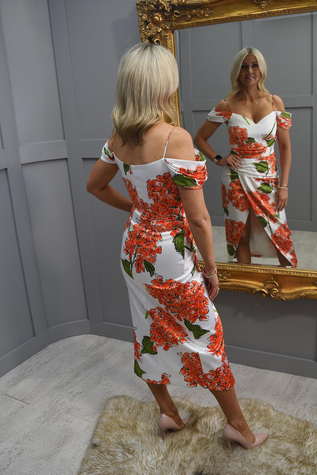 Carla Ruiz White & Orange Hydrangea Dress With Ruched Detail- 50646